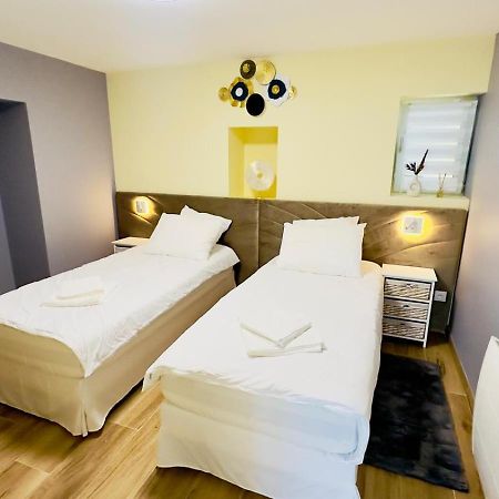 Appartement Cosy A Réminiac Exteriör bild
