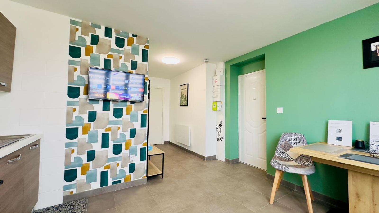 Appartement Cosy A Réminiac Exteriör bild